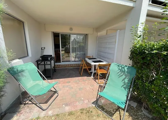 Charmant Cocon Avec Terrasse A 200M De La Plage