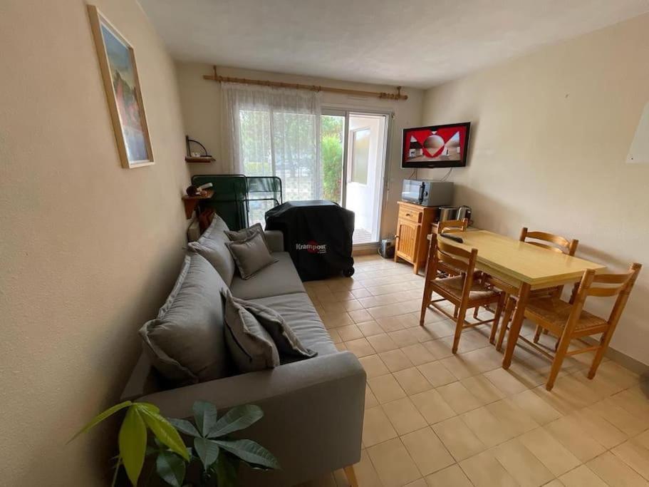 Cocon Avec Terrasse A 200m De La Apartment Carnac