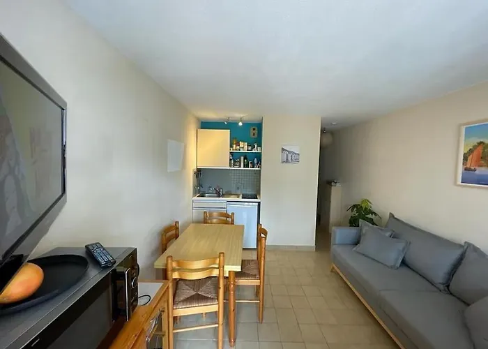 Charmant Cocon Avec Terrasse A 200M De La Plage