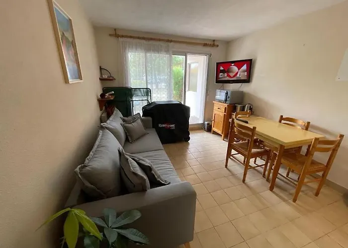 Charmant Cocon Avec Terrasse A 200M De La Plage